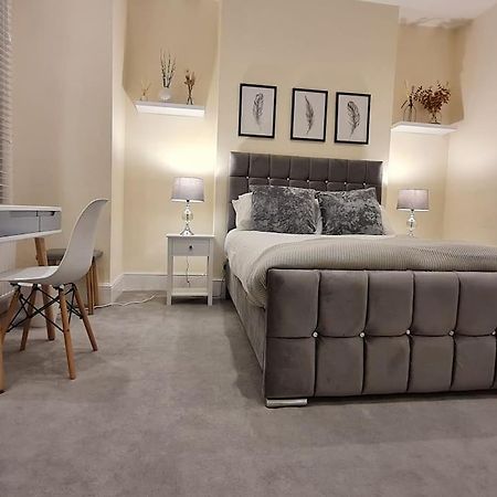 Double Room In Shared Flat Londyn Zewnętrze zdjęcie