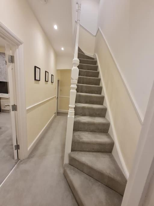 Double Room In Shared Flat Londyn Zewnętrze zdjęcie